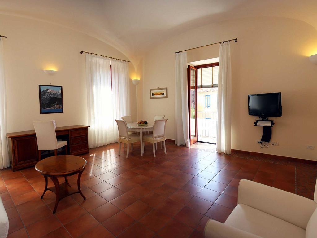 Palazzo Iaquinto Apartment Santa Maria di Castellabate Exterior foto