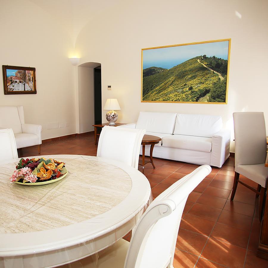 Palazzo Iaquinto Apartment Santa Maria di Castellabate Exterior foto