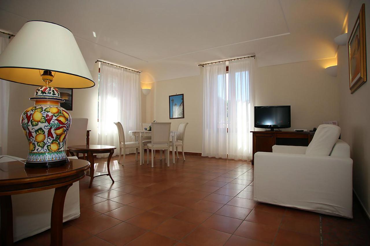 Palazzo Iaquinto Apartment Santa Maria di Castellabate Exterior foto